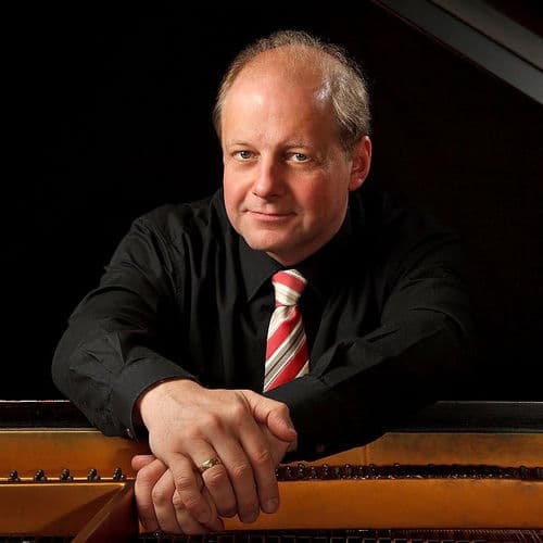 Wolfgang Manz