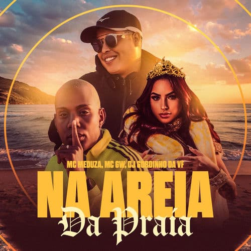 Na Areia Da Praia